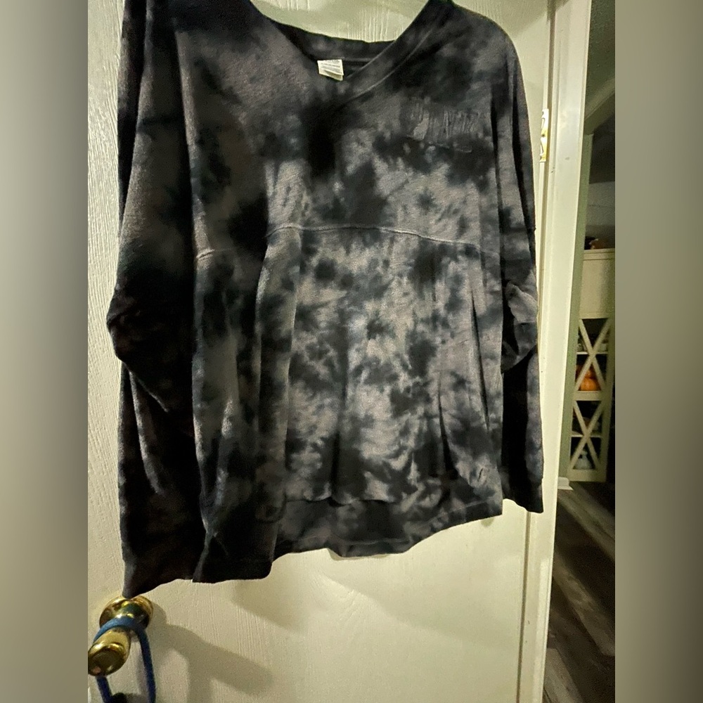Victorias Secret PINK shirt size xl